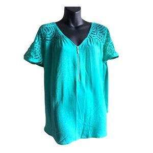 NWT APT 9 Casual Lace Blouse. Teal. Size XXL